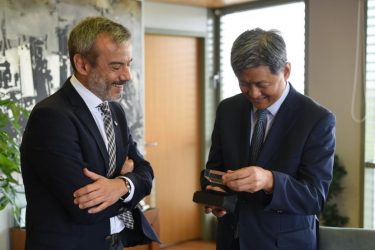 Συνάντηση Κ. Ζέρβα με τον Πρέσβη της Δημοκρατίας της Κορέας
