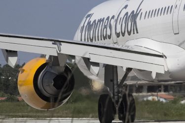 Εξαγοράστηκε η Thomas Cook!