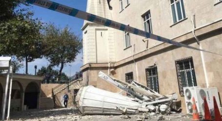 Εικόνες από τις ζημίες από το σεισμό στην Κωνσταντινούπολη