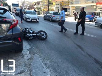 ΠΡΙΝ ΛΙΓΟ: Τροχαίο ατύχημα στο κέντρο της πόλης