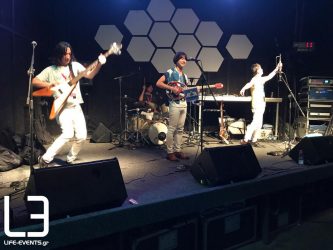 Το ιαπωνικό συγκρότημα που έγινε viral με τα ελληνικά τραγούδια ετοιμάζεται να ξεσηκώσει απόψε τη Θεσσαλονίκη (ΒΙΝΤΕΟ & ΦΩΤΟ)