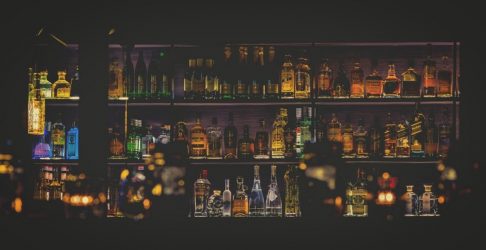 6 τρόποι να μειώσεις επιτέλους το αλκοόλ