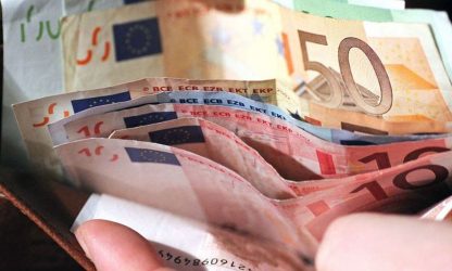 Προς το καλοκαίρι θα καταβληθεί το δώρο του Πάσχα