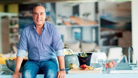 Σεργουλόπουλος: “Γιατί απαγορεύουν στον σύντροφό μου να γίνει ο δεύτερος γονιός”;