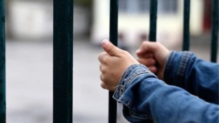 Πατέρας έδειρε μαθητή από τις Φιλιππίνες γιατί… έβρεξε την κόρη του