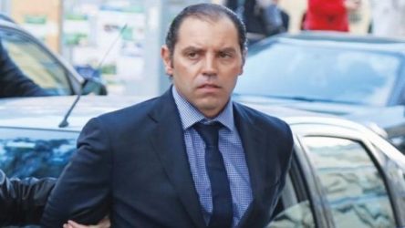 Η μητέρα και ο αδελφός του επιχειρηματία Μαυρίκου τα δύο νεκρά άτομα σε ΙΧ στη Δραπετσώνα