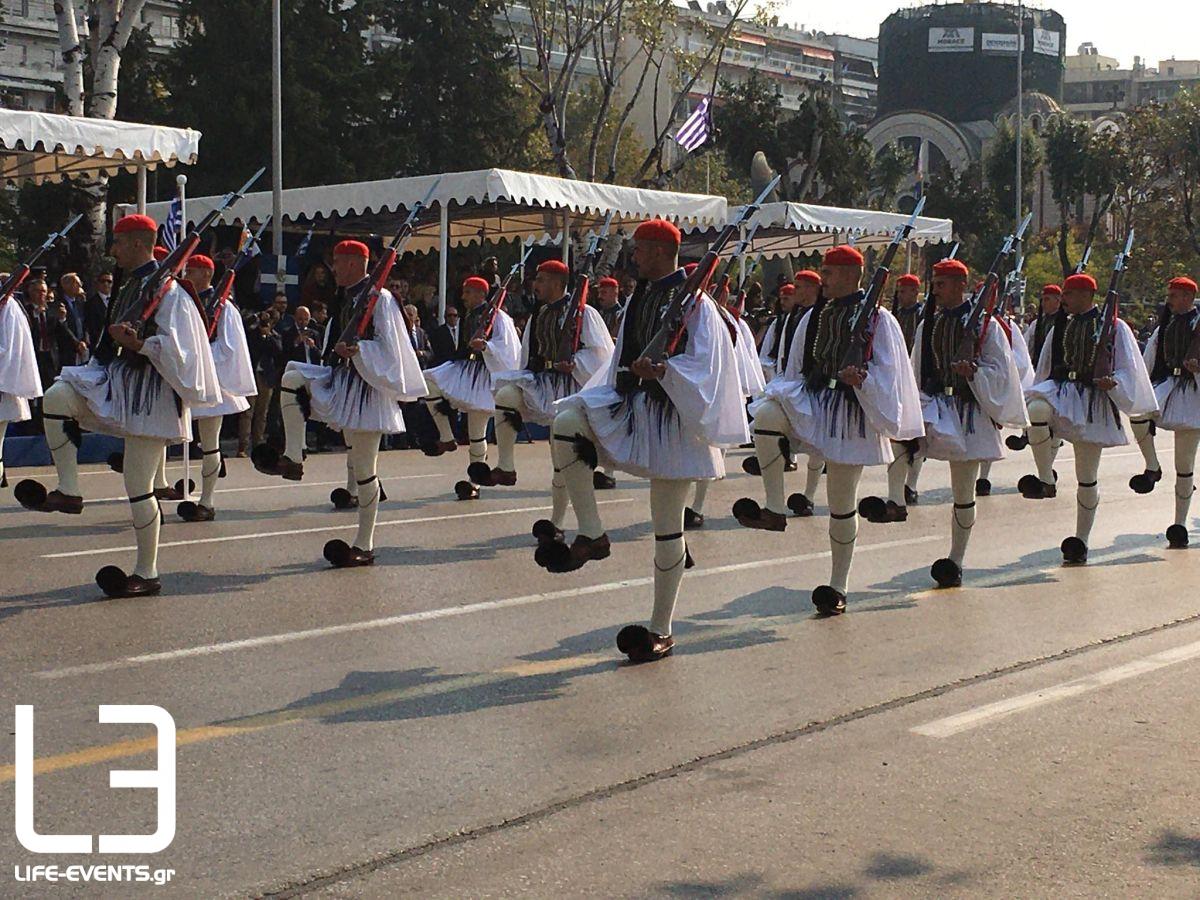 thessaloniki parelasi 2019 28 oktovriou stratiotiki parelasi makedonia ellada stratos παρέλαση 25η Μαρτίου