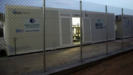Τραγική η κατάσταση και στο κέντρο υποδοχής στη Σάμο