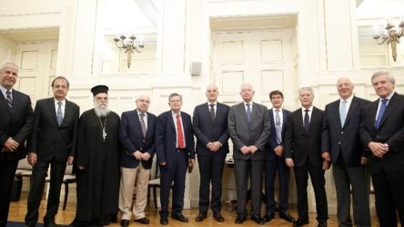 Ορκίστηκε ο νέος πολιτικός διοικητής του Αγίου Ορους