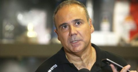 Φλεβαράκης: «Δεν ζηλεύουμε καμία ομάδα»