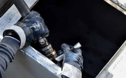 Σκρέκας: “Η τιμή πετρελαίου ξεκινάει στο 1,31” – Ερχεται επιδότηση για το πετρέλαιο κίνησης