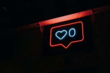 Η αίτηση δανείου απορρίφθηκε από το νόμο Κατσέλη λόγω Facebook