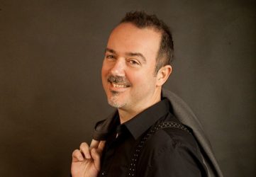 Ο Δημήτρης Υφαντής στο Ξέφωτο με παραδοσιακή μουσική