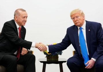 O Ντόναλντ Τραμπ τάσσεται υπέρ του Ερντογάν