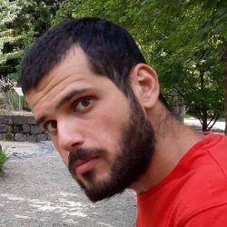 Γερμανία: Στο… κόκκινο  η αγωνία για τον 28χρονο Ελληνα στη Φρανκφούρτη