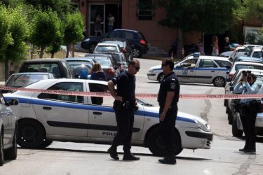 Μητέρα αποπειράθηκε να αυτοκτονήσει γιατί την απέλυσαν λόγω άδειας
