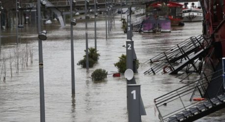 Γαλλία: Πολλαπλές οι καταστροφές με την πλημμύρα