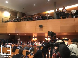 Ενταση στο δημοτικό συμβούλιο Θεσσαλονίκης για τον ΟΑΣΘ – Καταγγελίες για παρουσία αστυνομικών