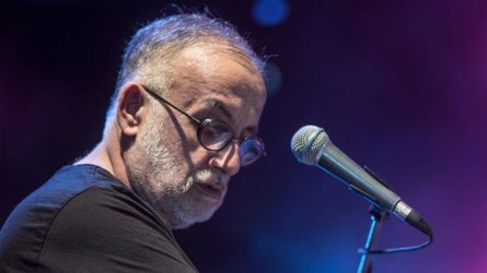 10 σημαντικοί σταθμοί στην τεράστια πορεία του Θάνου Μικρούτσικου