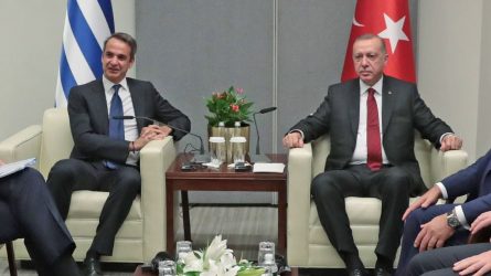 Η Ελλάδα στο πλευρό της Τουρκίας – Επικοινωνία Δένδια με Τσαβούσογλου