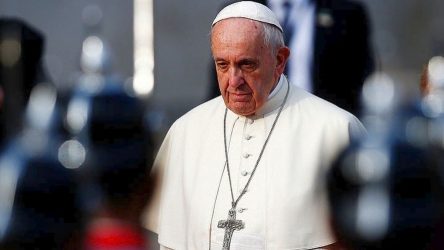 Πόλεμος στην Ουκρανία: Ο Πάπας Φραγκίσκος κάνει έκκληση για “εκεχειρία του Πάσχα”