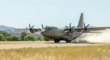 Η Ελλάδα έτοιμη να στείλει C-130 στην Βηρυτό