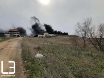 Μεγάλη φωτιά σε εργοστάσιο στον Ασπρόπυργο