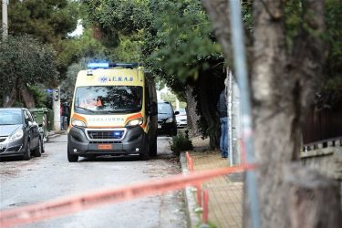 Τραγωδία στην Πεύκη: «Γιατί μου το έκανες αυτό» ρωτάει σπαράζοντας ο πατέρας της 5χρονης (ΒΙΝΤΕΟ)