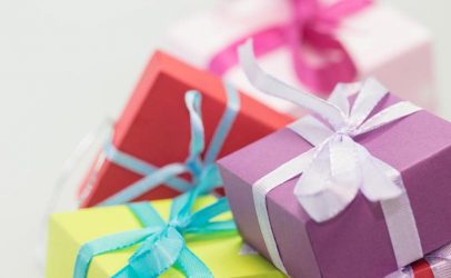 Ποιοι γιορτάζουν σήμερα Πέμπτη 21 Ιανουαρίου