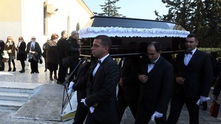 Σε κλίμα οδύνης το τελευταίο «αντίο» στην Ερρικα Μπρόγιερ