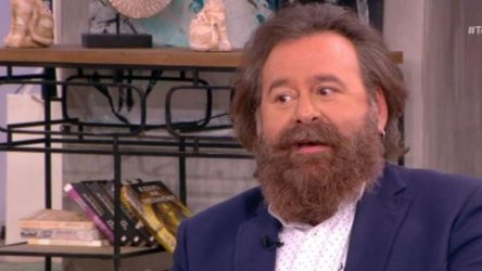 Κ. Σαββιδάκης: «Όπως ένας μουσουλμάνος θα μου κόψει το κεφάλι αν πειράξω τη θρησκεία του, έτσι πρέπει να λειτουργούμε κι εμείς» (ΒΙΝΤΕΟ)