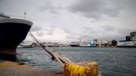 Θεσσαλονίκη: Βλάβη σε πλοίο που θα εκτελούσε δρομολόγιο για Πειραιά