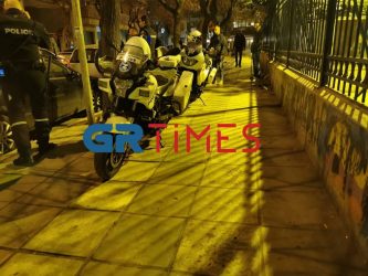 Θεσσαλονίκη: Χαμός στο κέντρο της πόλης από συμπλοκές αλλοδαπών (ΒΙΝΤΕΟ & ΦΩΤΟ)