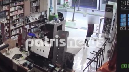 7χρονος “άδειασε” ταμείο σε φαρμακείο (ΒΙΝΤΕΟ)