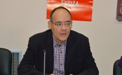 Βουλευτής του ΣΥΡΙΖΑ καταγγέλλει προπηλακισμό από τα ΜΑΤ