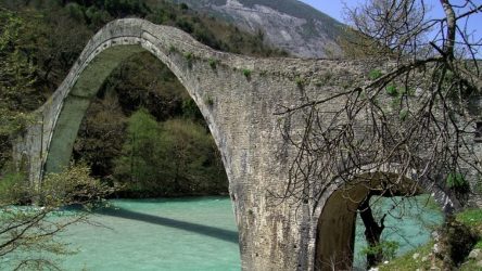 Ήπειρος: Αποκαταστάθηκε το μεγαλύτερο μονότοξο γεφύρι των Βαλκανίων!