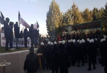 Eνταση σε ημερίδα με ομιλητή τον Κ. Χατζηδάκη στην Πτολεμαΐδα (ΒΙΝΤΕΟ)