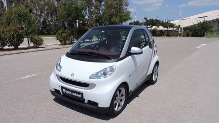 Θεσσαλονίκη: Συμμορία έκλεβε αυτοκίνητα, μόνο μάρκας Smart!