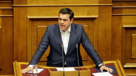 Τσίπρας: “Πάρτε πίσω την αθλιότητα με την ελάχιστη βάση εισαγωγής”