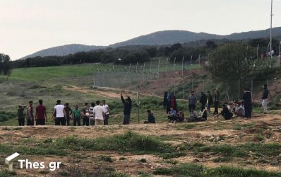 Πρόσφυγες και μετανάστες συγκεντρώνονται στην Ειδομένη (ΒΙΝΤΕΟ)