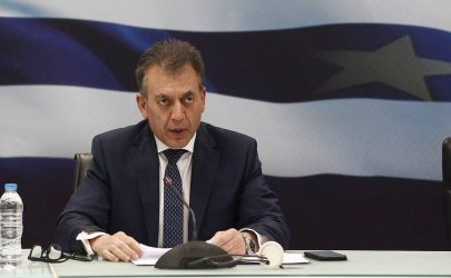 Γ. Βρούτσης: «Δε μεταβάλλονται σύμβαση και μισθός για όσους εργάζονται με τηλεργασία»