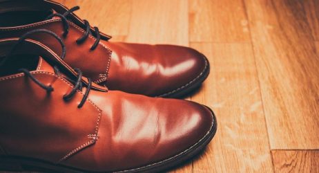 Εξυπνες συμβουλές για να μην μυρίζουν τα παπούτσια σας