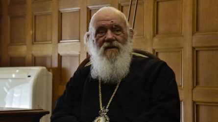 Ανατροπή: Παρών τελικά ο Αρχιεπίσκοπος Ιερώνυμος στην ορκωμοσία των υπουργών