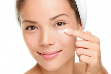 5 beauty λάθη που κάνουμε και βλάπτουμε την επιδερμίδα μας