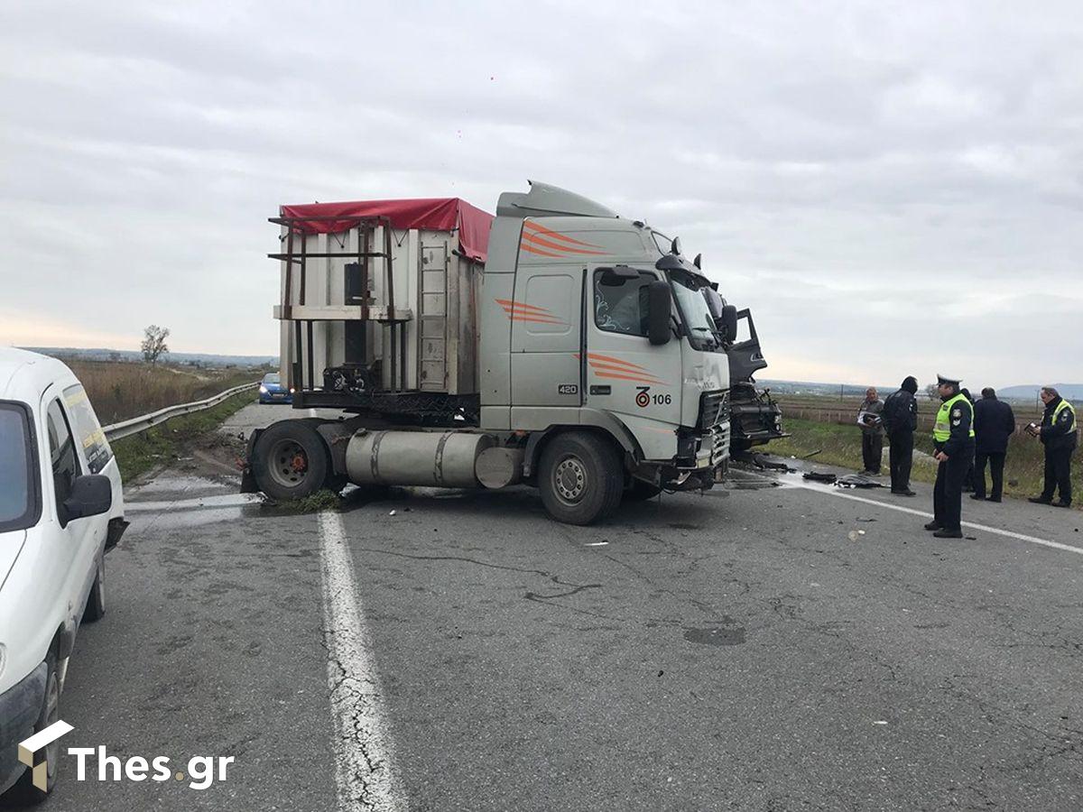 Θεσσλονίκη νταλίκες σύγκρουση τροχαίο φωτογραφίες βίντεο