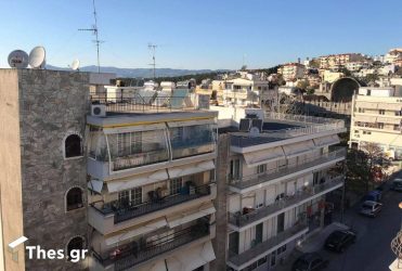 Θεσσαλονίκη: Ξεσήκωσε μια γειτονιά βάζοντας στα ηχεία την Ακολουθία (ΒΙΝΤΕΟ)