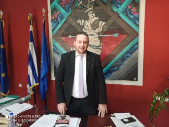 Δυσαρέσκεια στην Αλμωπία για την απαγόρευση της μεταφοράς του Αγίου Φωτός