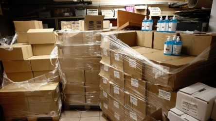 Το ΣΔΟΕ κατάσχεσε μεγάλη ποσότητα αντισηπτικών