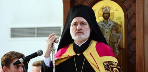 Αρχιεπίσκοπος Αμερικής: “Ηρθε η στιγμή να κοινωνήσουμε διαφορετικά”