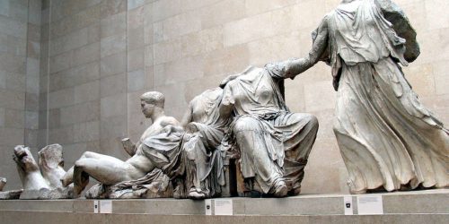 Σούνακ για Γλυπτά του Παρθενώνα: “Ζήτημα νόμου η παραμονή τους στο Λονδίνο”